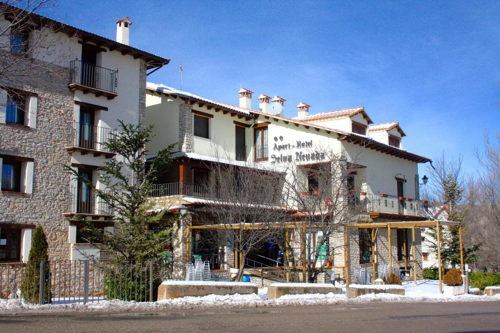 Apart-Hotel Selva Nevada La Virgen de la Vega Екстер'єр фото